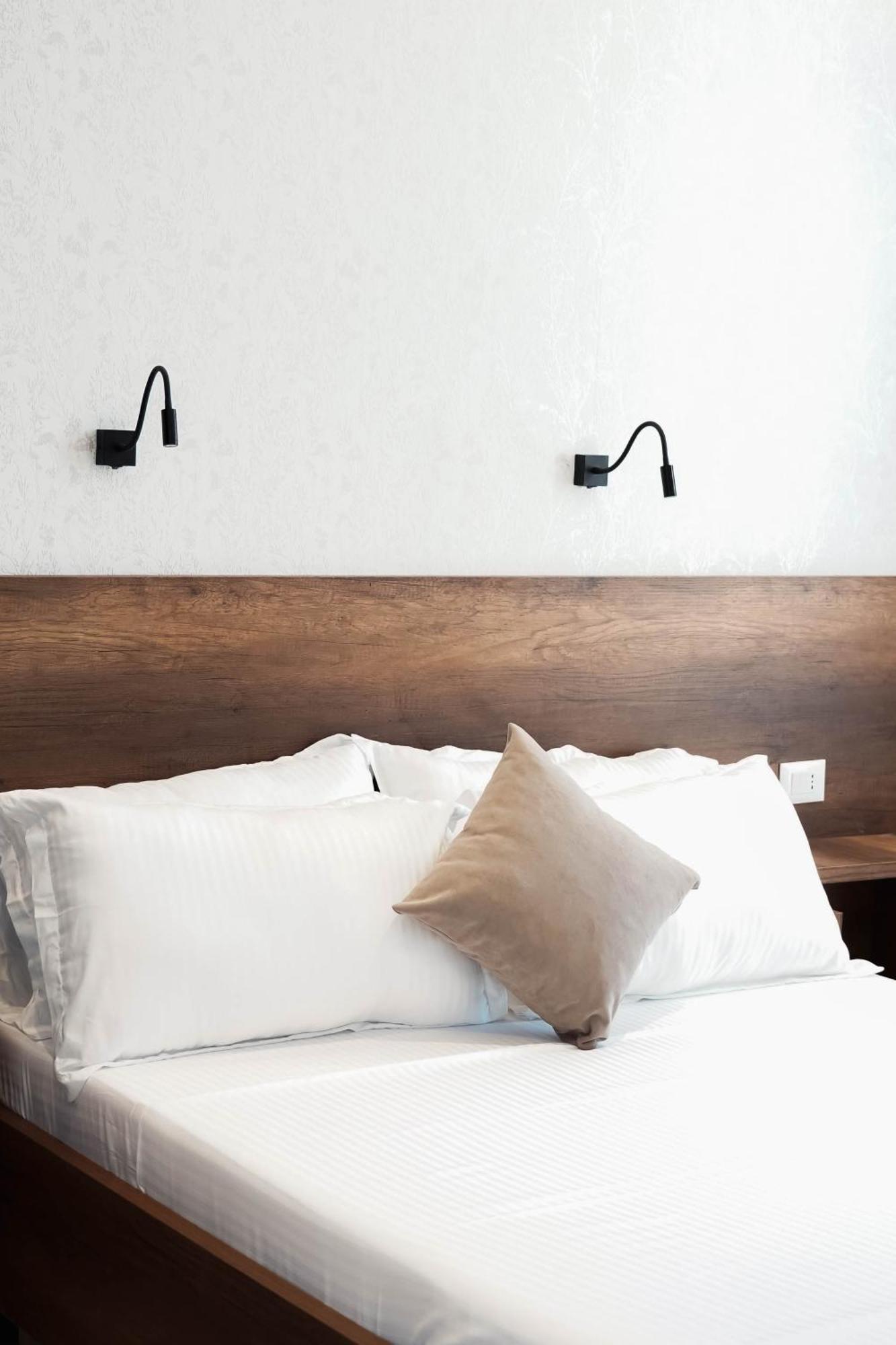 Marina Rooms ดูร์เรส ภายนอก รูปภาพ